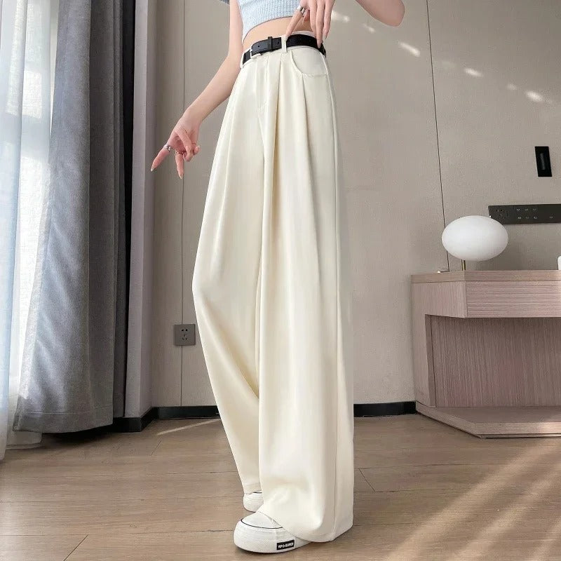 Pleated trousers